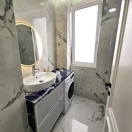 Center Cozy 3 Tirana