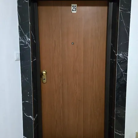 Apartamento Center Cozy 3 Tirana